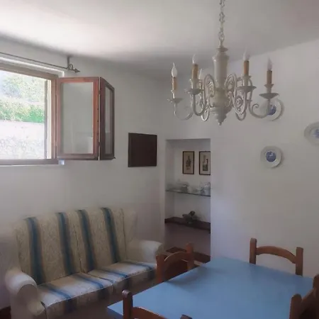 La Casina Tra Le Torri Apartment *